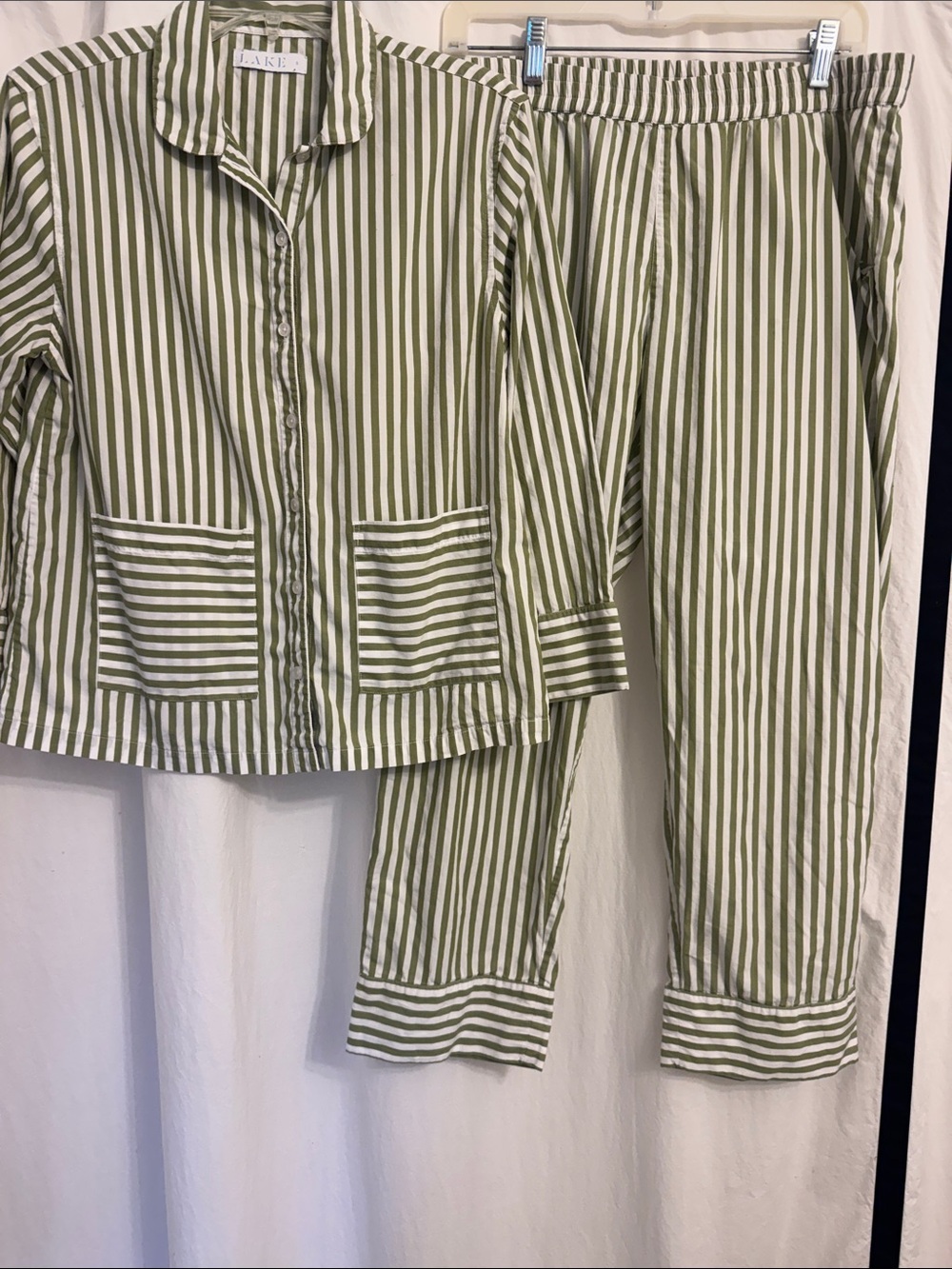 Lake Olive & White Striped Women’s pajama set. 2 PCs cotton small